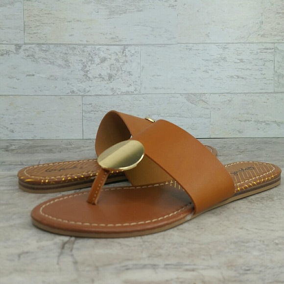 SALE!!!
 Sandal Tan Gold Disk Thong Slide-In Flat Sandal NEW - Picture 3 of 8